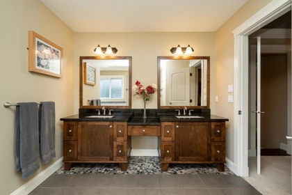 Entry Foyer Photo of 2513 164 Street, Surrey, BC