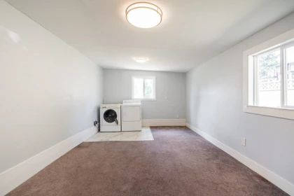 Hallway Photo of 9893 132 Street, Surrey, BC