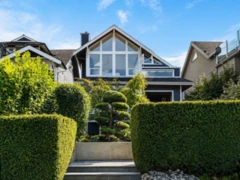 3262 W 1st Avenue, Vancouver, BC