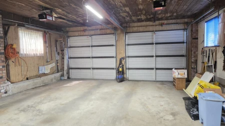 Garage Interior Photo of 4015 Georgia Street, Burnaby, BC