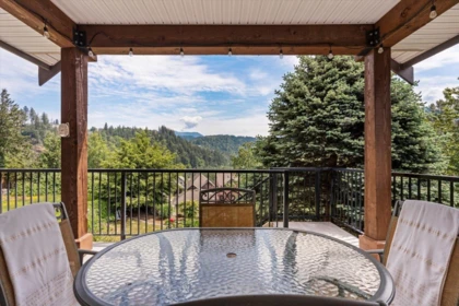 Outdoor Kitchen Photo of 5068 Chittenden Road, Cultus Lake, BC