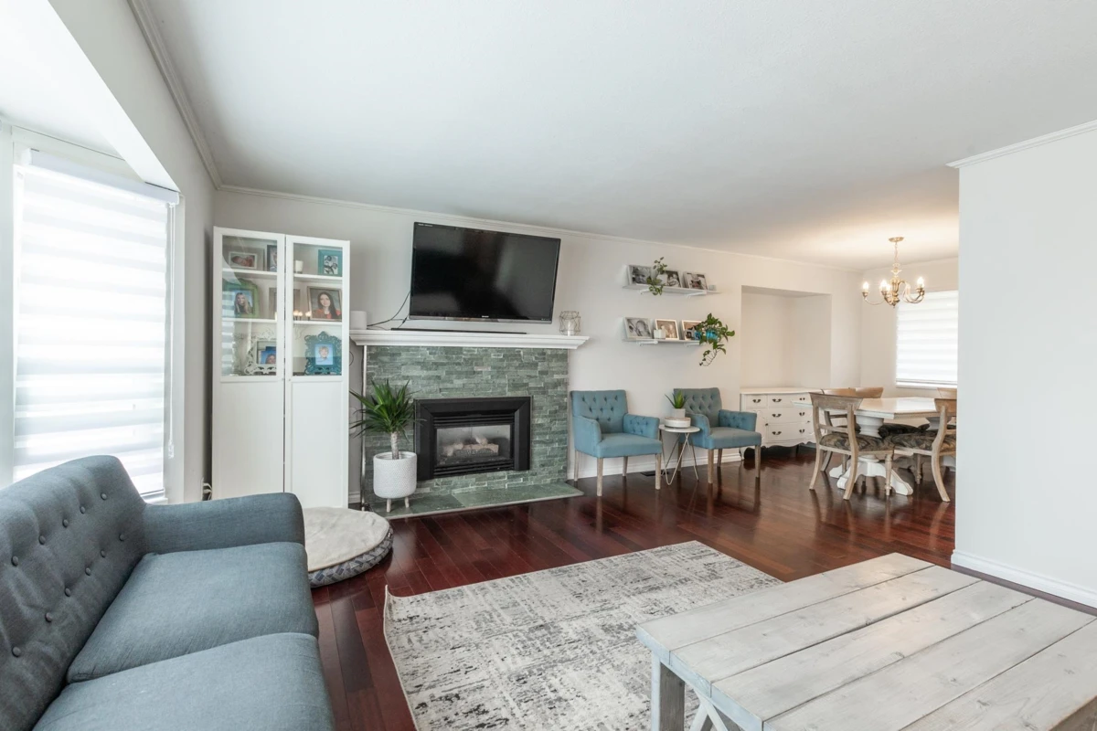 Family Room Photo of 21214 89b Avenue, Langley, BC