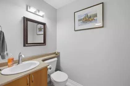 Hallway Photo of 72 32777 Chilcotin Drive, Abbotsford, BC