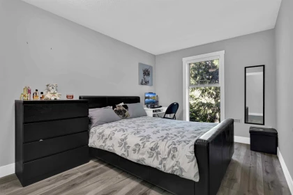 Guest Bathroom Photo of 315 13918 72 Avenue, Surrey, BC