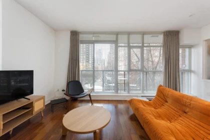 303 988 Richards Street, Vancouver, BC, Vancouver — Apartment/Condo for sale