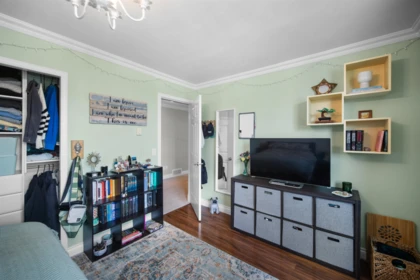 Laundry Room Photo of 21542 87 Avenue, Langley, BC