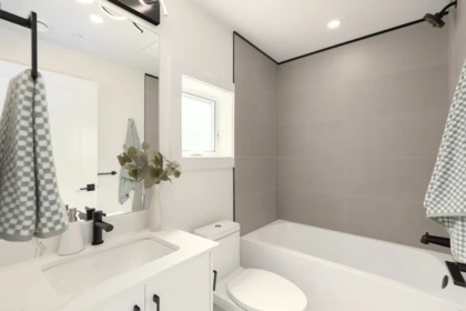 Mudroom Photo of 1 3635 Turner Street, Vancouver, BC