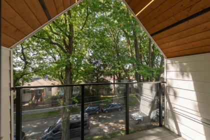 Swimming Pool Photo of 1 3635 Turner Street, Vancouver, BC