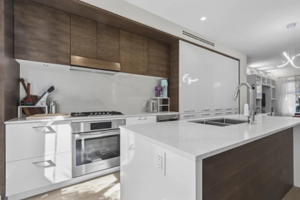 Kitchen Photo of 276 W 62nd Avenue, Vancouver, BC