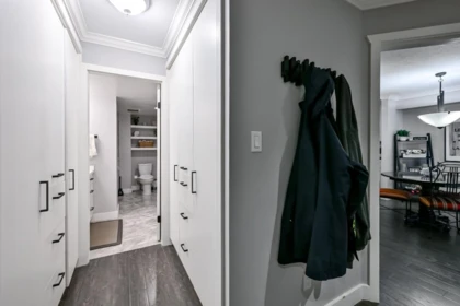 Kitchen Photo of 319 12101 80 Avenue, Surrey, BC
