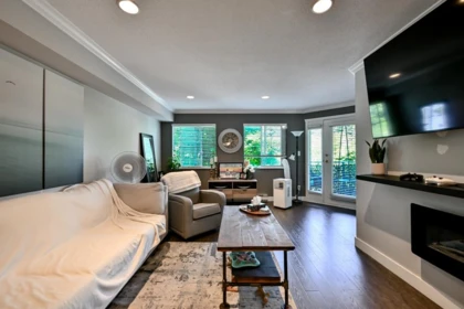 Powder Room Photo of 319 12101 80 Avenue, Surrey, BC