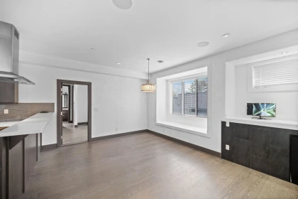 Breakfast Nook Photo of 7493 Gatineau Place, Vancouver, BC