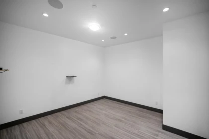 Garage Interior Photo of 7493 Gatineau Place, Vancouver, BC