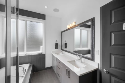 Mudroom Photo of 7493 Gatineau Place, Vancouver, BC