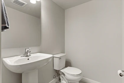 Hallway Photo of 15 8413 Midtown Way, Chilliwack, BC