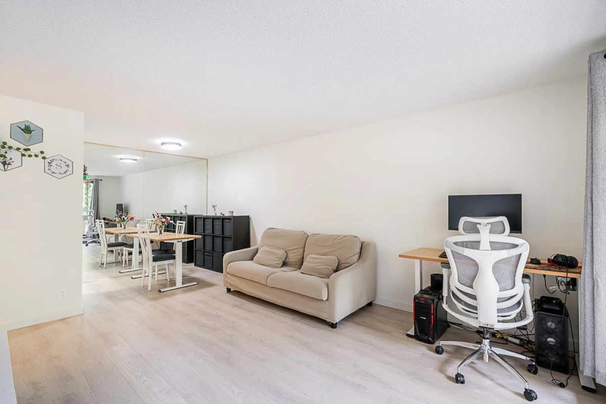 Dining Area Photo of 210 8640 Citation Drive, Richmond, BC