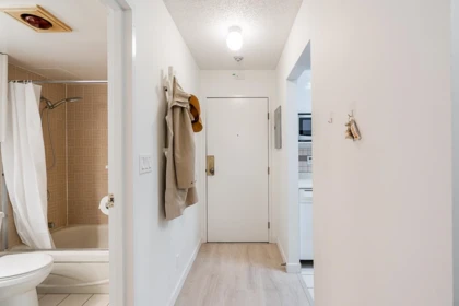 210 8640 Citation Drive, Richmond, BC, Richmond — Apartment/Condo for sale