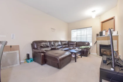Breakfast Nook Photo of 55 15133 29a Avenue, Surrey, BC