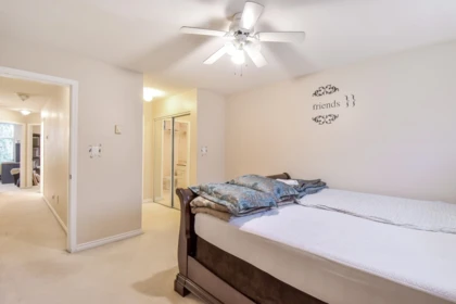 Guest Bathroom Photo of 55 15133 29a Avenue, Surrey, BC