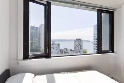 Mudroom Photo of 1501 1725 Pendrell Street, Vancouver, BC