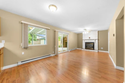 Swimming Pool Photo of 1048 Lombardy Drive, Port Coquitlam, BC