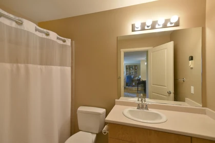 Bedroom 2 Photo of 403 5631 INLET AVENUE, Sechelt BC V7Z 0J1