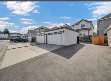 Loft / Bonus Room Photo of 14039 59a Avenue, Surrey, BC