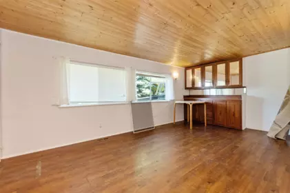 Walk-In Closet Photo of 66 6035 Vedder Road, Chilliwack, BC