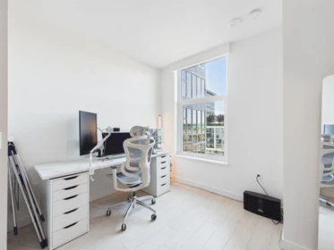 Office / Den Photo of 837 3328 No. 3 Road, Richmond, BC