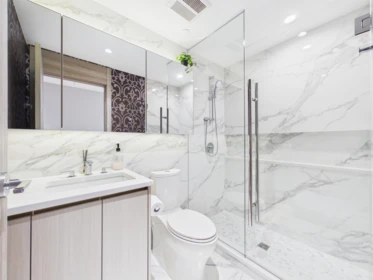 Walk-In Closet Photo of 837 3328 No. 3 Road, Richmond, BC
