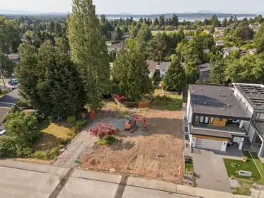 15918 Russell Avenue, White Rock, BC, White Rock — Land for sale