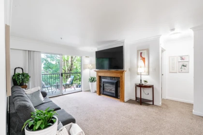 211 20881 56 Avenue, Langley, BC, Langley — Apartment/Condo for sale