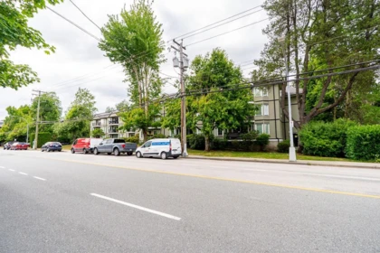 Outdoor Patio Photo of 211 20881 56 Avenue, Langley, BC