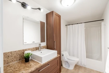 Walk-In Closet Photo of 211 20881 56 Avenue, Langley, BC