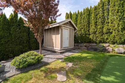 Fitness Center Photo Near 13333 Balsam Street, Maple Ridge, BC