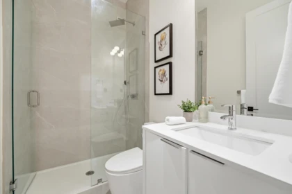Kitchen Photo of 4 6070 Elgin Avenue, Burnaby, BC