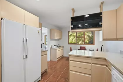 Kitchen Photo of 4707 Francis Peninsula Road, Madeira Park, BC