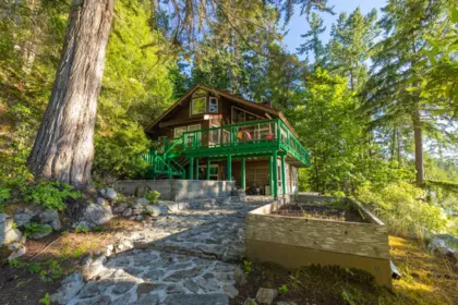Staircase Photo of 4707 Francis Peninsula Road, Madeira Park, BC