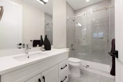 Hallway Photo of 841 Rondeau Street, Coquitlam, BC
