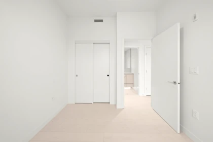Mudroom Photo of 605 4928 Quebec Street, Vancouver, BC
