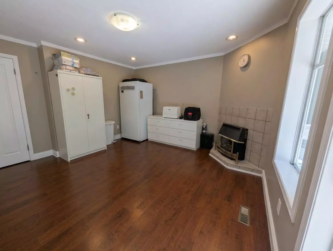 Dining Area Photo of 5102 219a Street, Langley, BC
