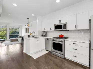 4 618 W 6th Avenue, Vancouver, BC, Vancouver — Townhouse for sale