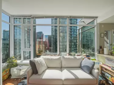 2106 1211 Melville Street, Vancouver, BC, Vancouver — Apartment/Condo for sale
