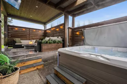 Community Amenities Photo (Clubhouse) of 52782 Stonewood Place, Rosedale, BC