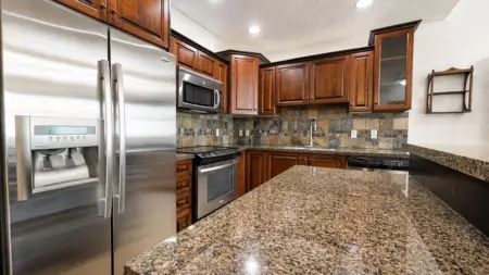 302 9060 Birch Street, Chilliwack, BC, Chilliwack — Apartment/Condo for sale