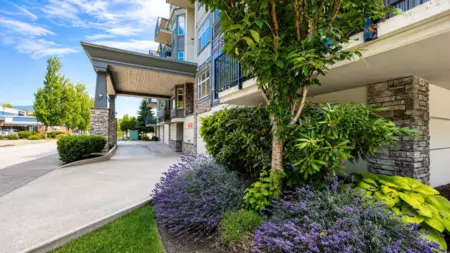 Hot Tub / Spa Photo of 302 9060 Birch Street, Chilliwack, BC