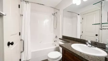 Powder Room Photo of 302 9060 Birch Street, Chilliwack, BC