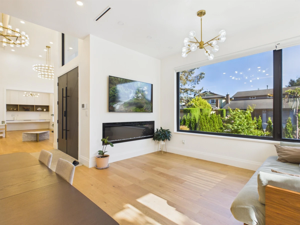 Family Room Photo of 5197 Hollywood Drive, Richmond, BC