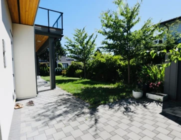 Outdoor Patio Photo of 5197 Hollywood Drive, Richmond, BC