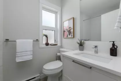 Mudroom Photo of 3 2150 Salisbury Avenue, Port Coquitlam, BC
